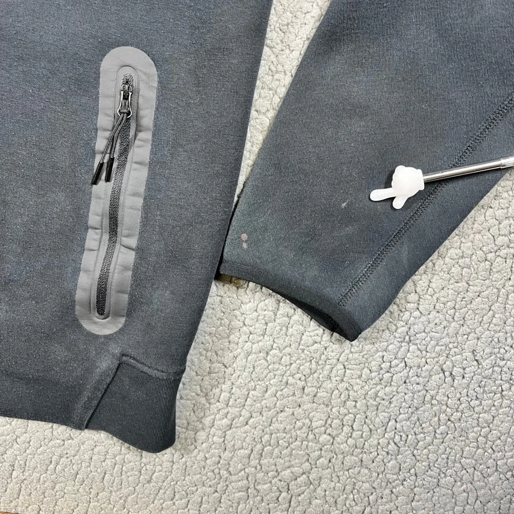 Nike tech fleece